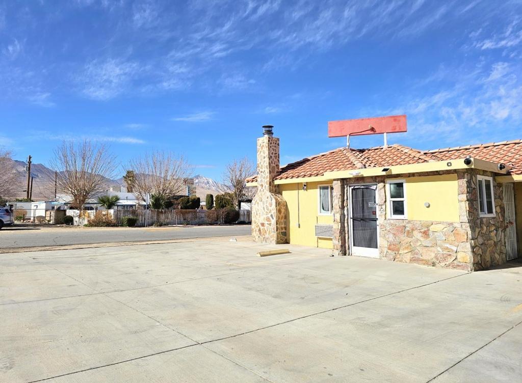 Sunrise Inn Inyokern Exterior foto
